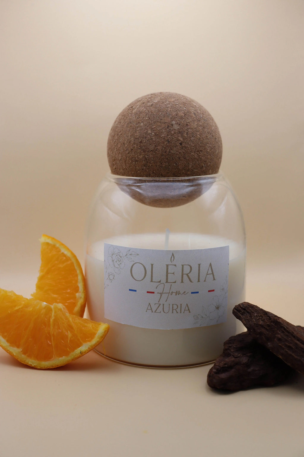 La Bougie Azuria- la tendresse du fruit et du bois - Oléria Home