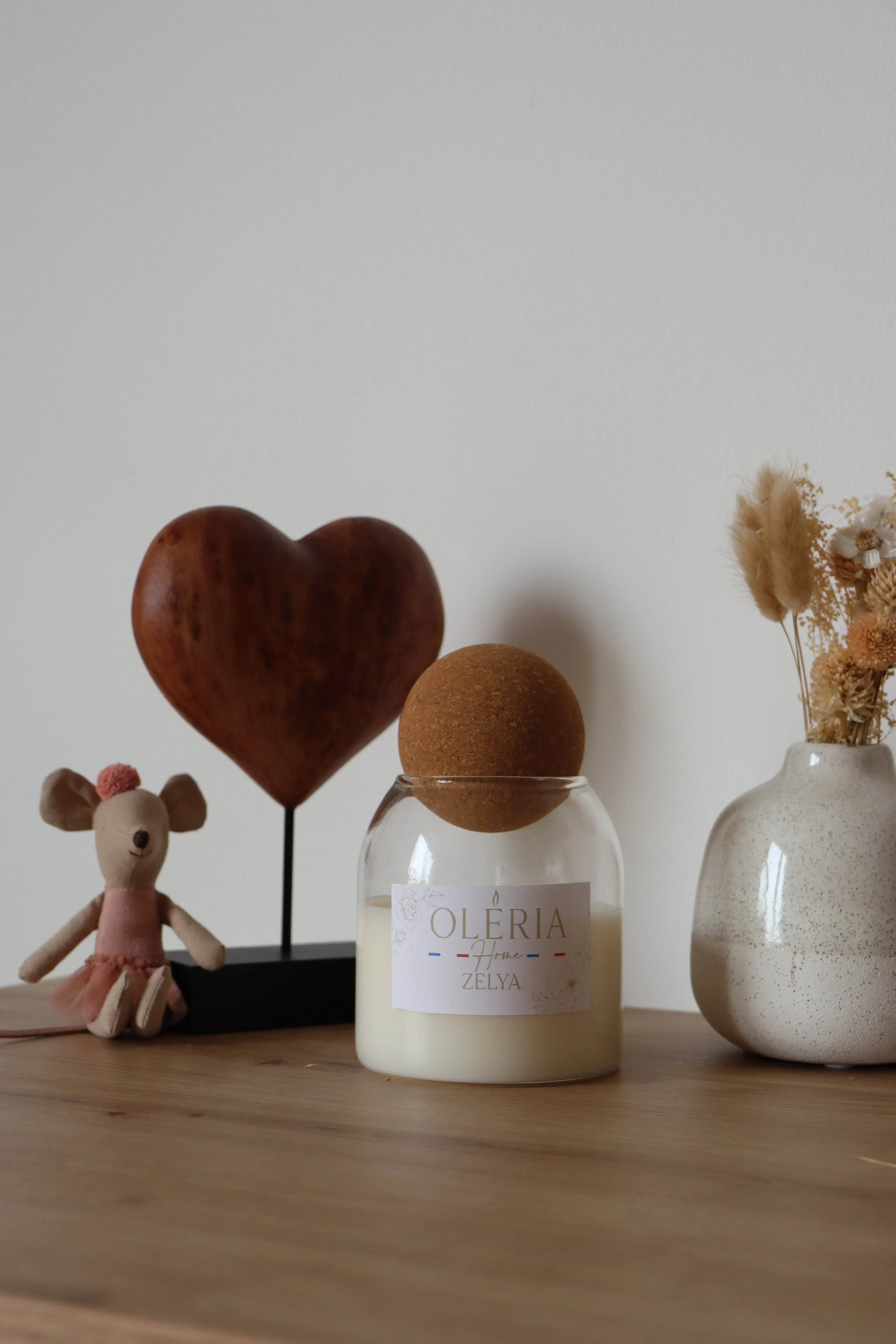 La Bougie Zélia- l'âme fruité et vanillé - Oléria Home