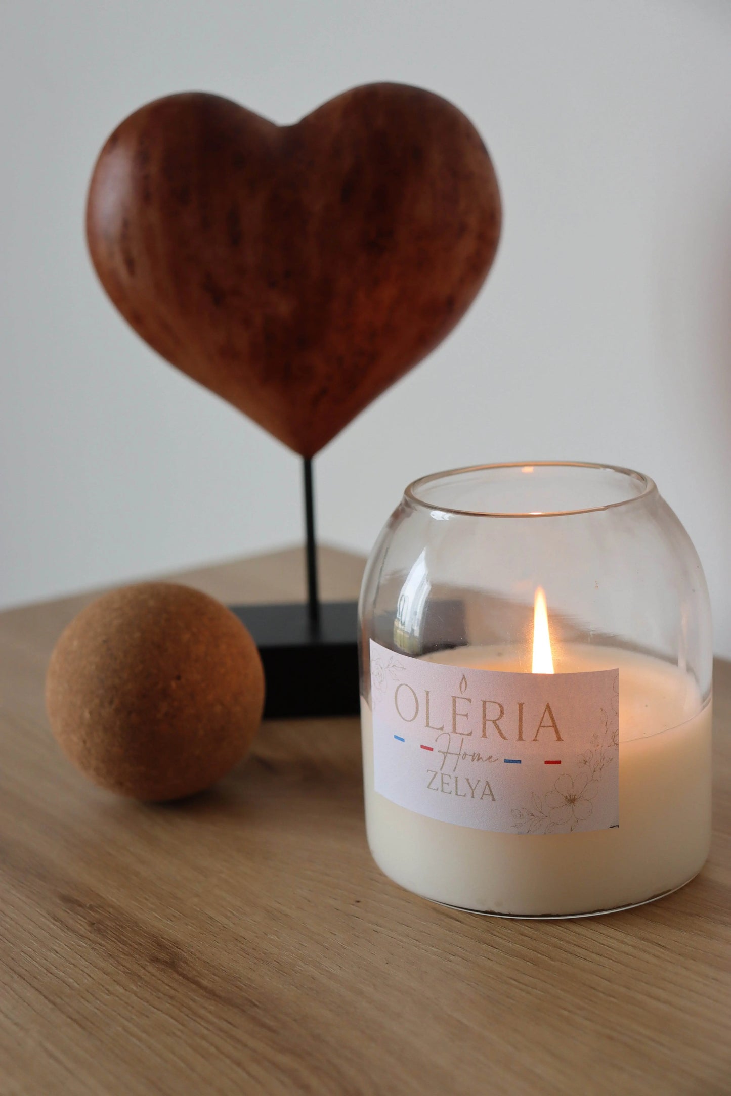 La Bougie Zélia- l'âme fruité et vanillé - Oléria Home
